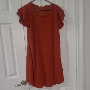 🌷🌷  Elegant Rust Dress with Ruffle Sleeves
